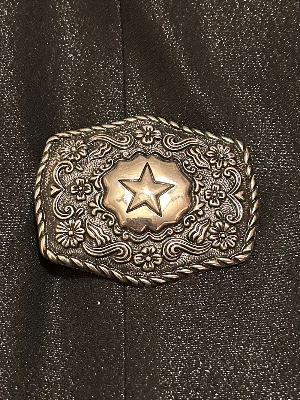 Western Star Floral Metal Belt Buckle - Silver